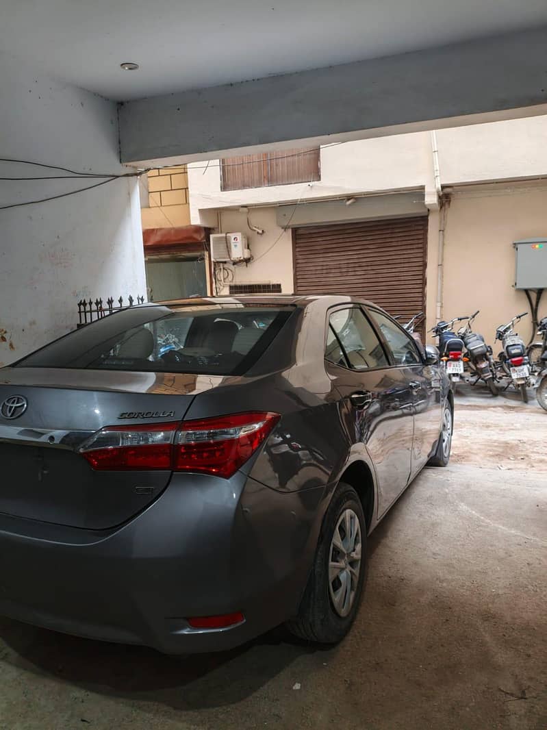 Corolla GLI Automatic 4