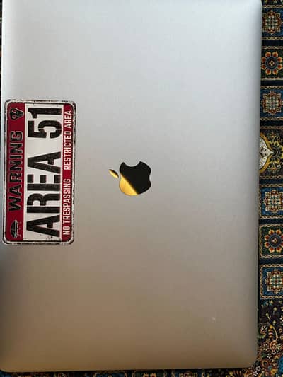 MacBook Pro 15” 2019 i9 / 32GB / 4GB GPU – Excellent Condition