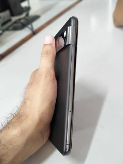 Google Pixel 8 Pro
