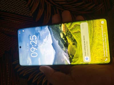 Vivo v 30e 8+8 256