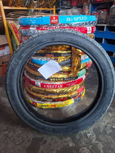 YBR Gs150 CG125 Dlx Back Tyre Servis Used 90.90-18 Rear