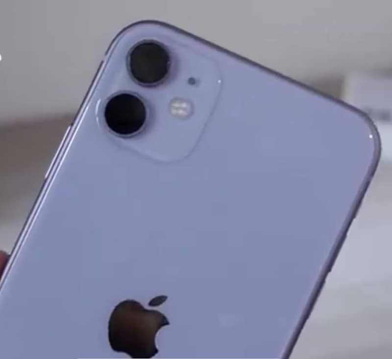 Apple iPhone 11 0