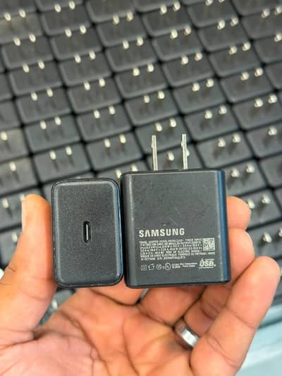 *Samsung 45watt adapter stock*