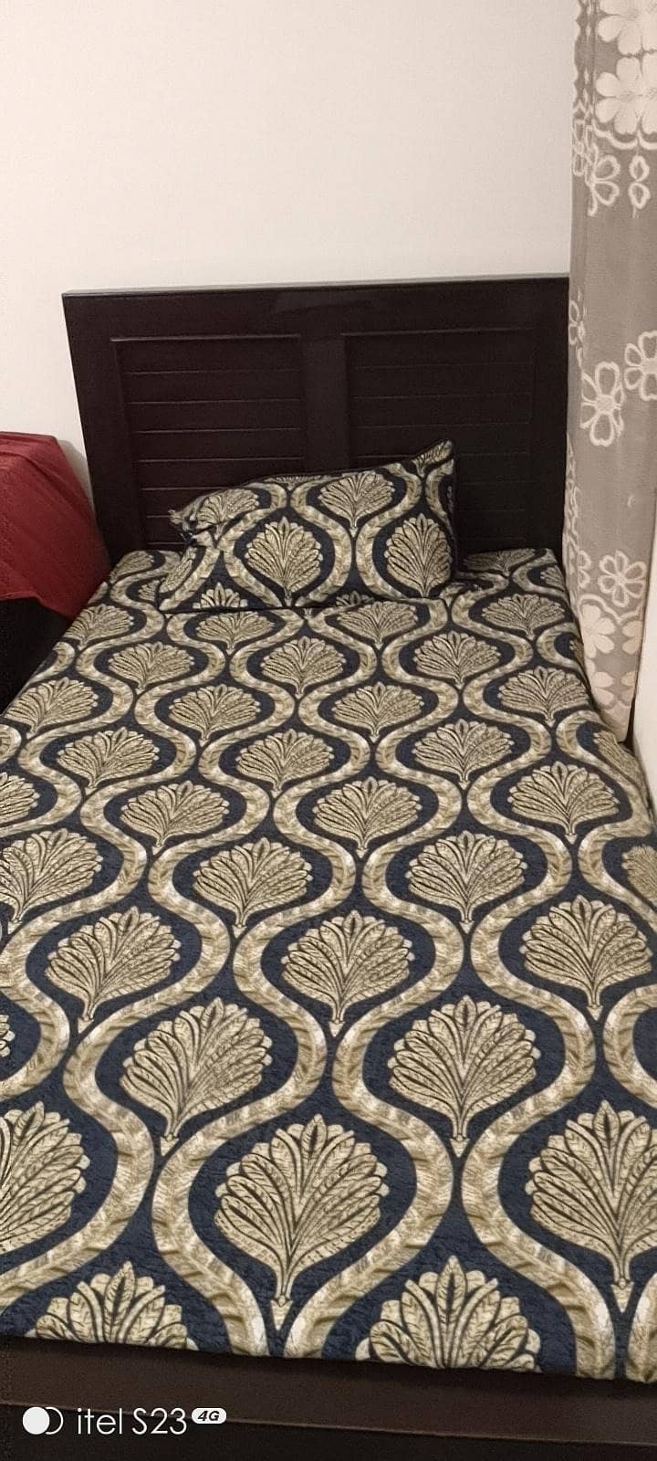 2 Singl Bed 0