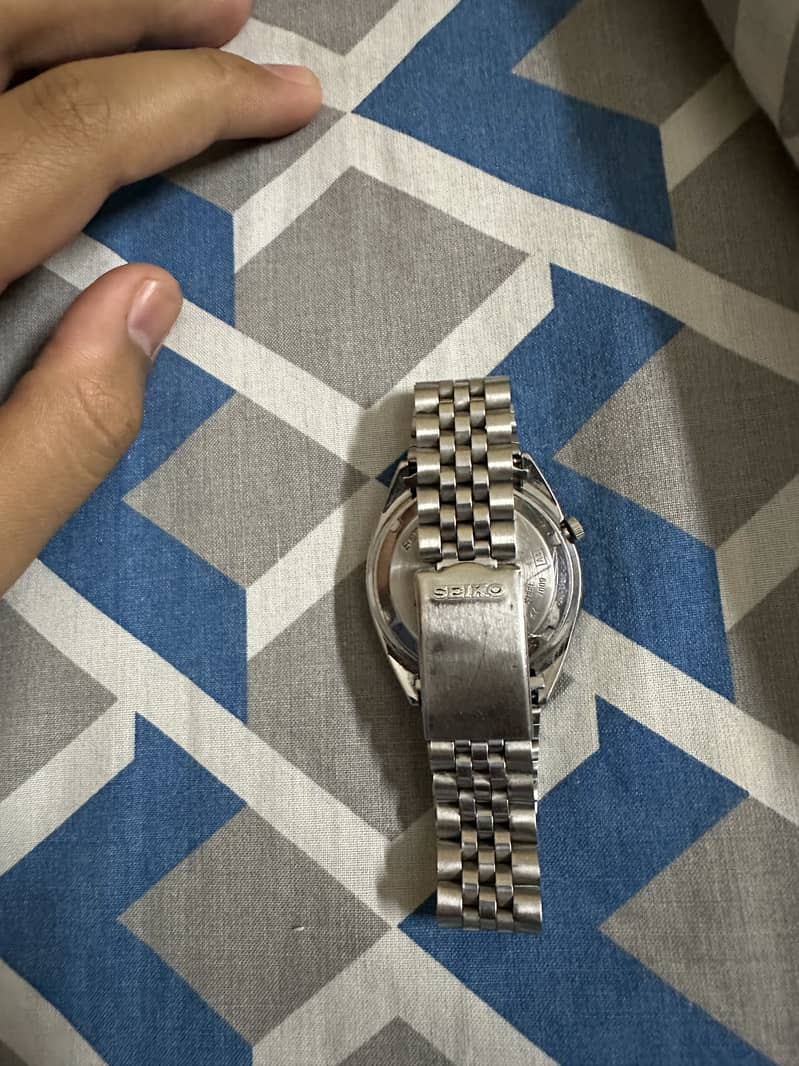 Seiko 5 Automatic 4