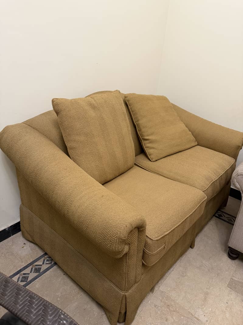 American Sofas 0