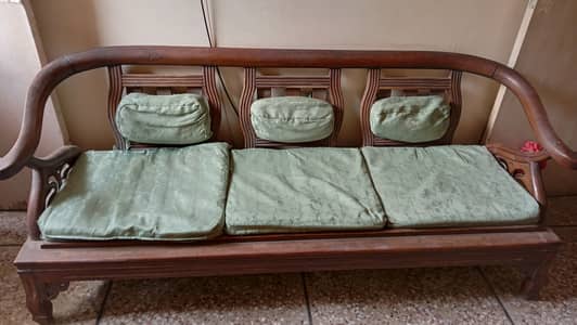 5 seater old strong wodden sofa