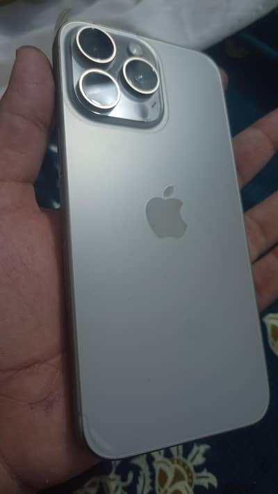 Apple iPhone 15 Pro Max