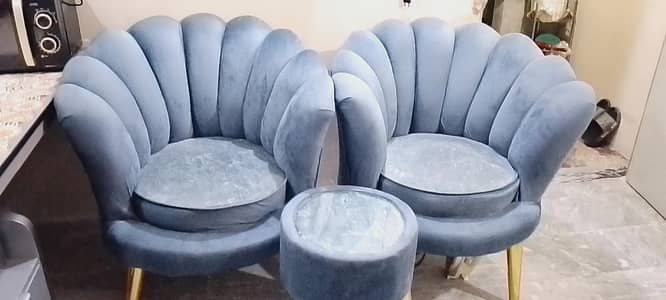 new sofa set with small table