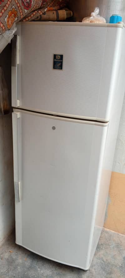 Dawlance fridge for sale