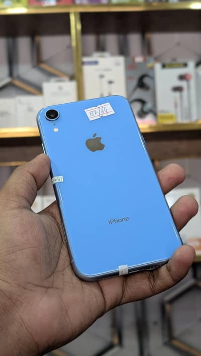 Apple iPhone XR