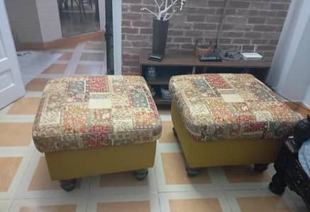 2 square puffies sofa