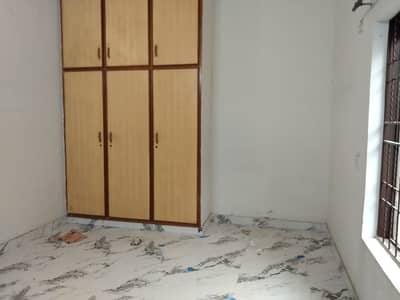 5 Marla Upper Portion Available For Rent