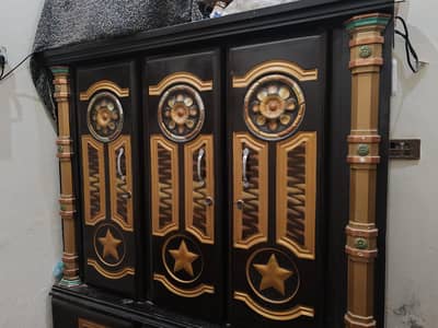 3 Door wardrobe