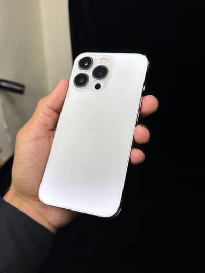 Apple iPhone 13 Pro Factory unlocked 10/10