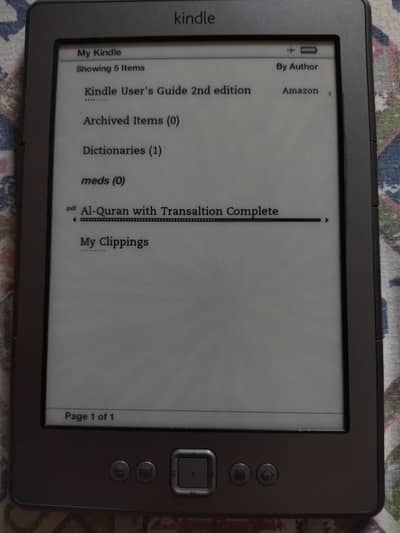 Amazon Kindle b1100 model black white