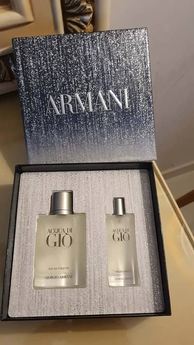 ACQUA DI GIO ACQUA DI GIO EAU DE TOILETTE GIORGIO ARMANI Gift set