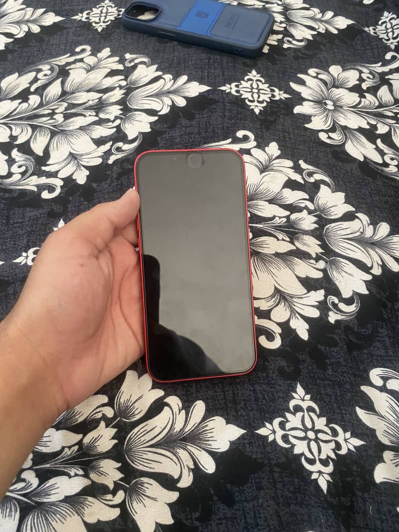iPhone 14 4