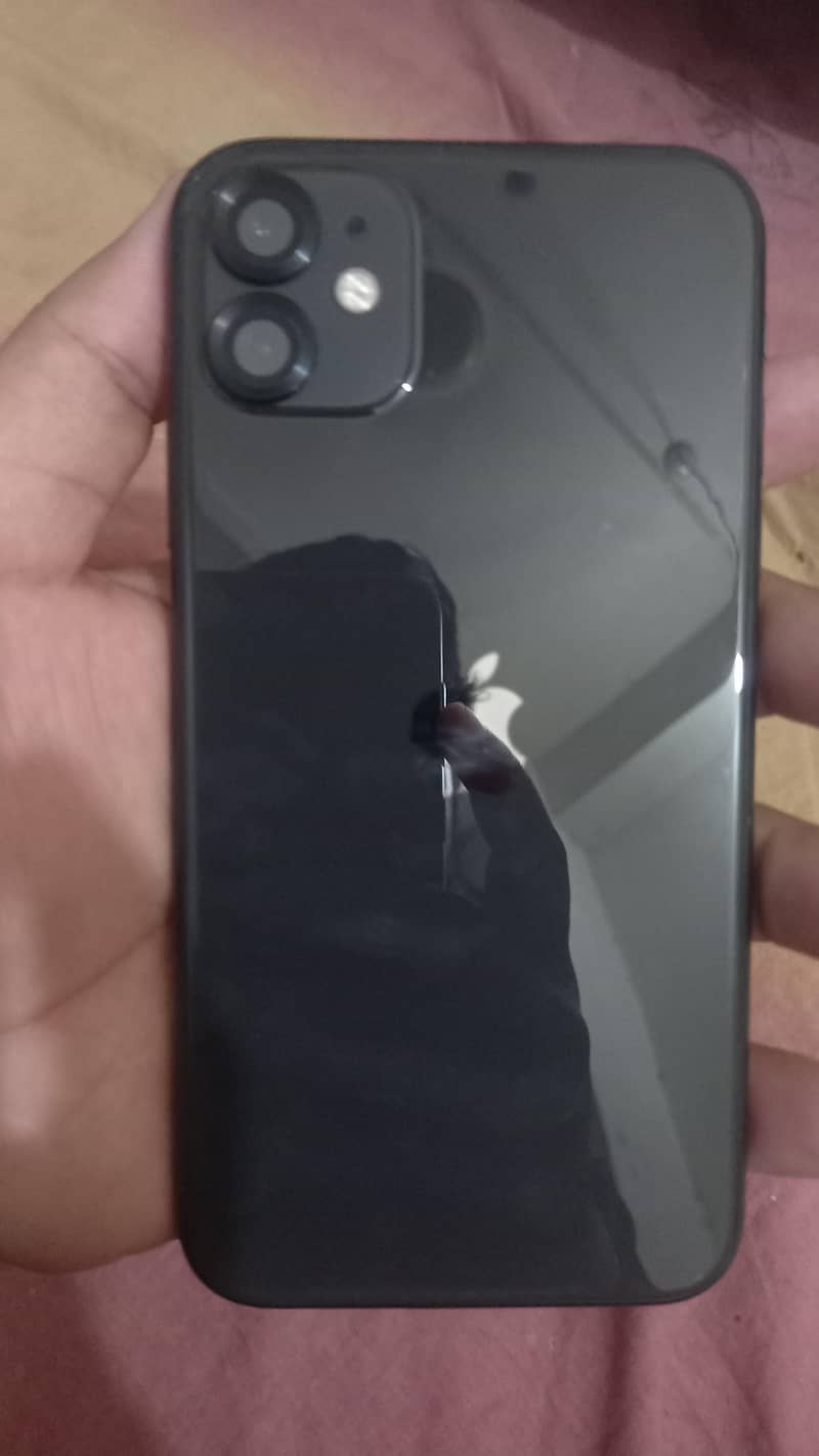 Apple iPhone 11 7