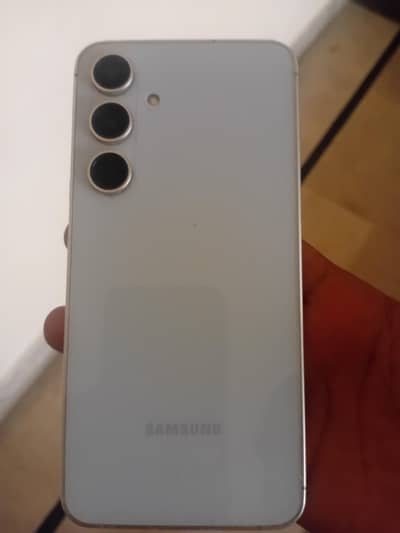 Samsung Mobile S24 fE non Pta