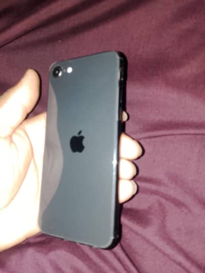 Apple iPhone SE