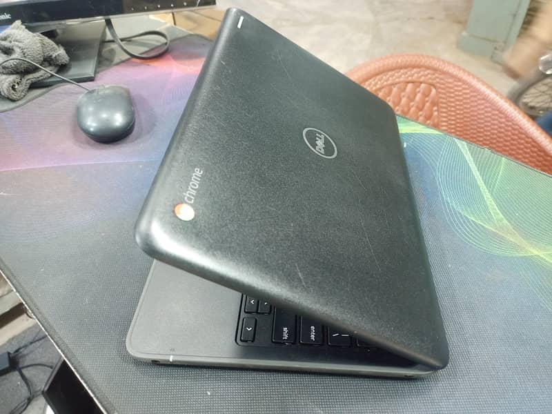 chrome book 0