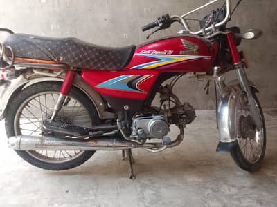 Honda CD 70 2010-11 model Phone no 03008601985