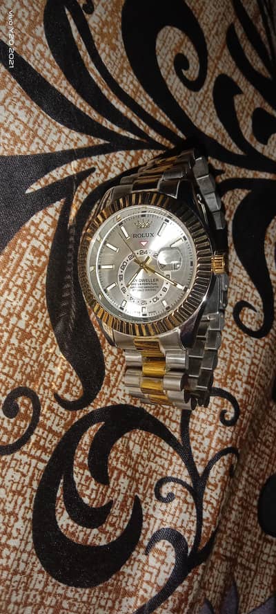 Brand New Dual-Tone Watch