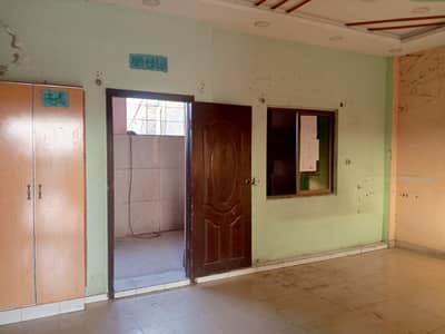 3 Marla family apartment awialable for Rent
