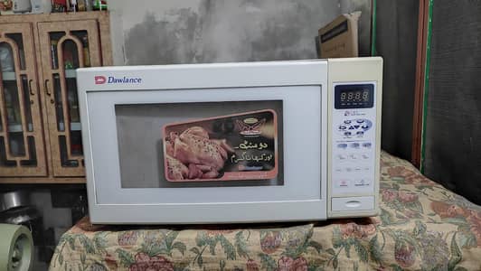 Microwave Oven(Dawlance)