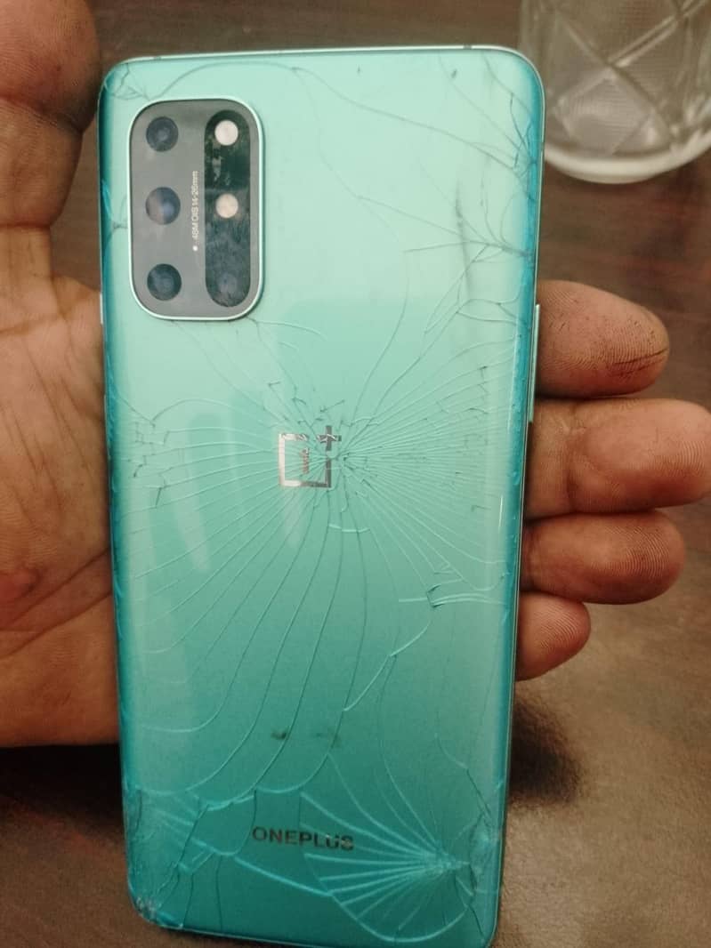 One Plus 8T 1