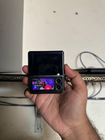 Samsung Mobile Z Flip 3 Pta approved