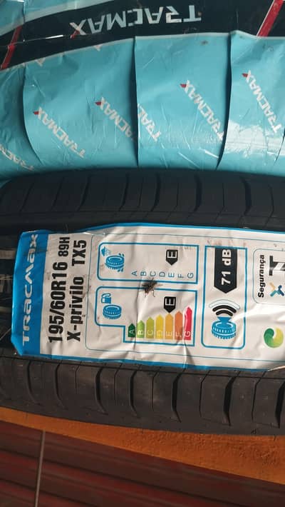 Tracmax 195/60r16 swift aqua