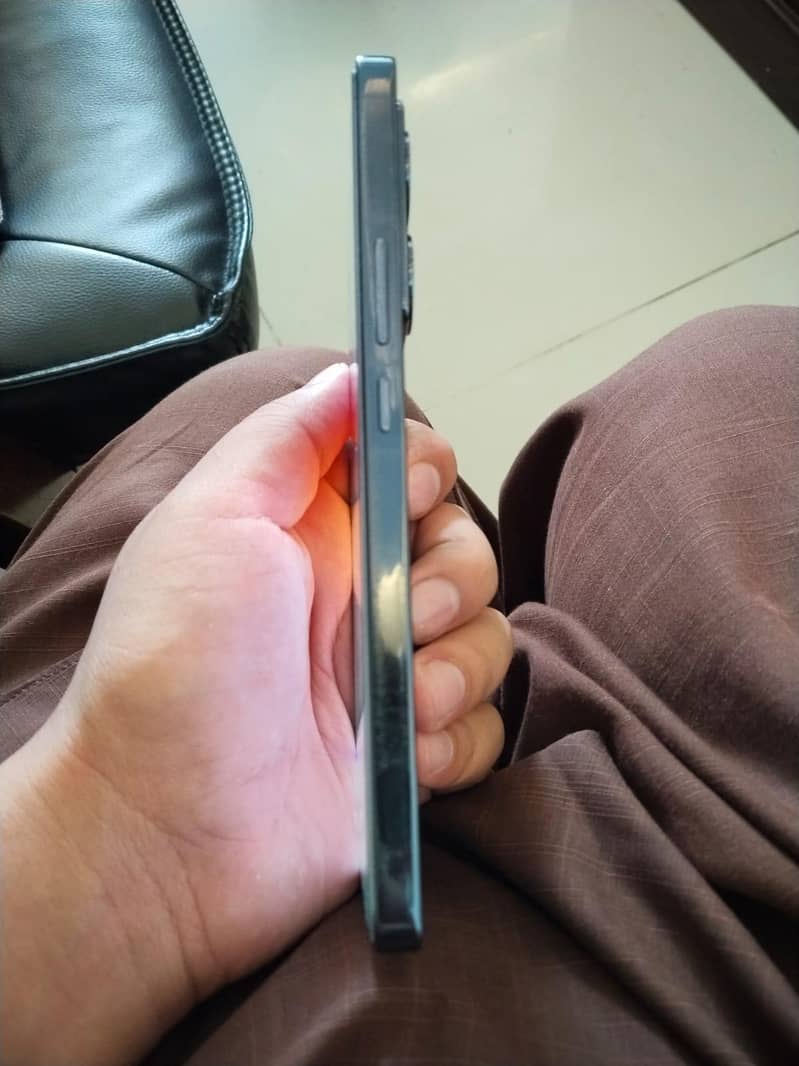 Infinix Note 40 4