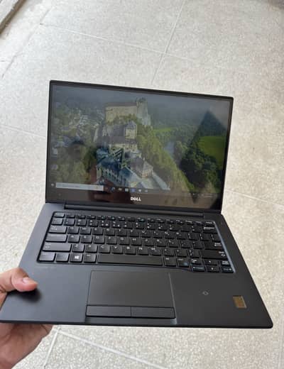 Dell Latitude 7370