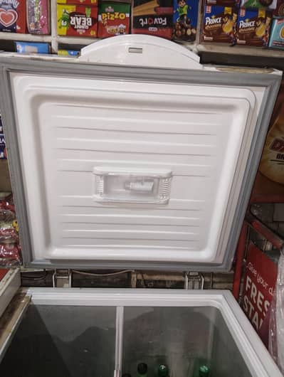 New ha koi repair nahi koi gas likage nahi all ok working price fixed