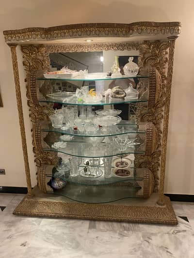 Wall unit
