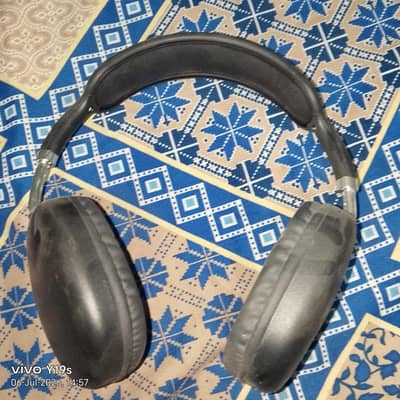 Bluetooth ear headphones