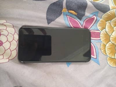 Apple iPhone 8