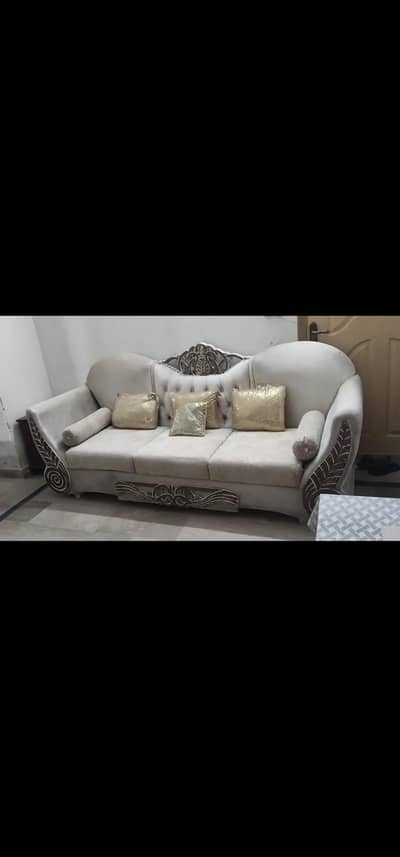 SOFA SET 3+2+1 LUSH CONDITION