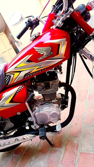 Honda 125 25 model same to same zero bike
