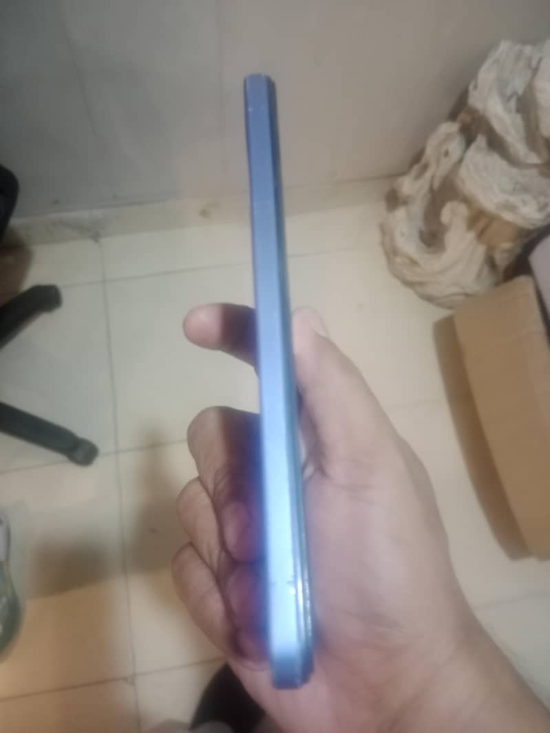 Mobile 3