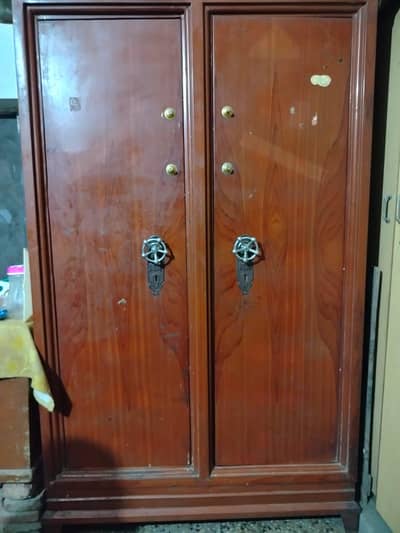 Metal Cupboard / Metal Almari / Metal Wardrobe / Heavy-duty Wardrobe