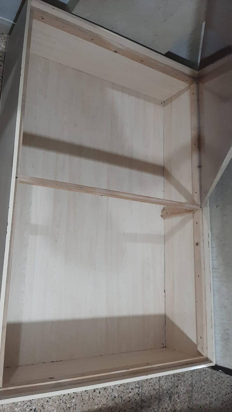 storage bed 4