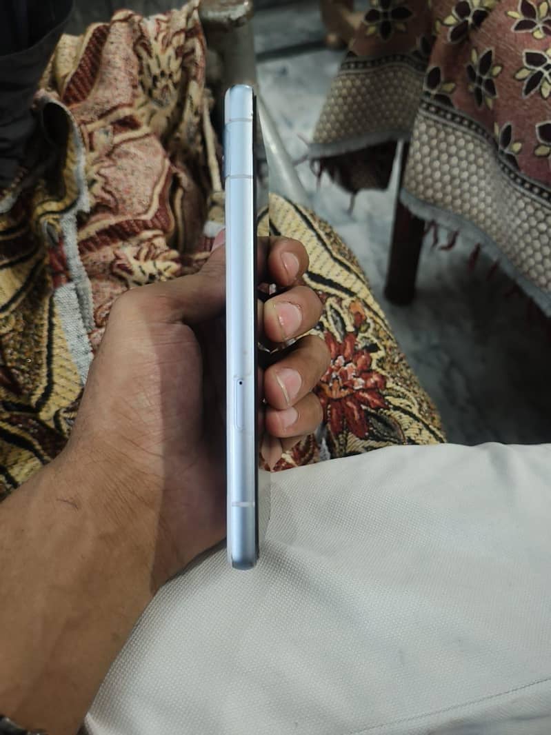 Google Pixel 7a 3