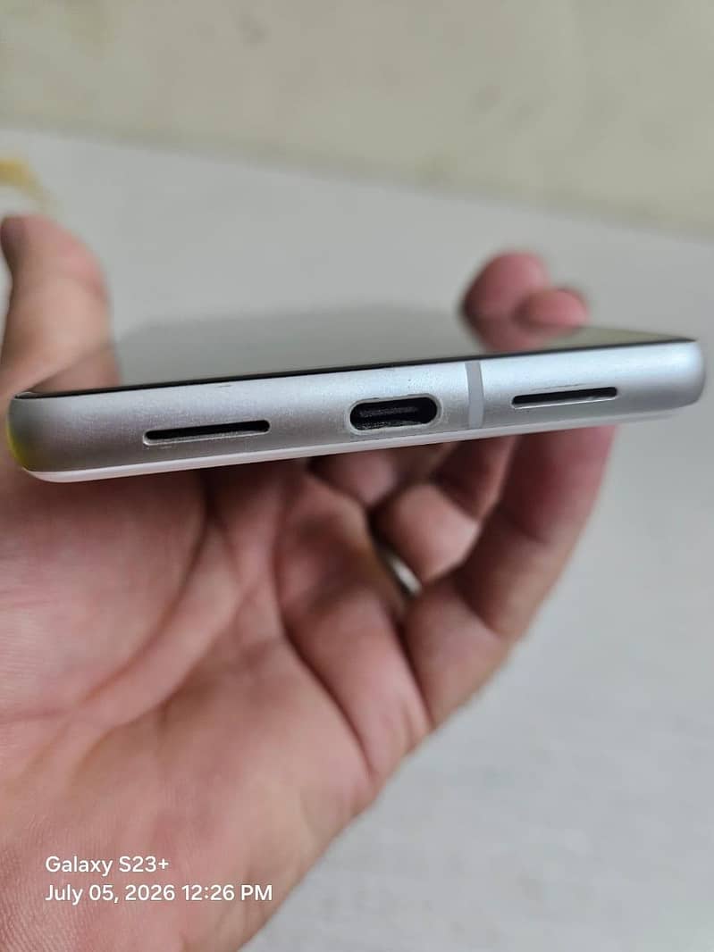 Google Pixel 7 2