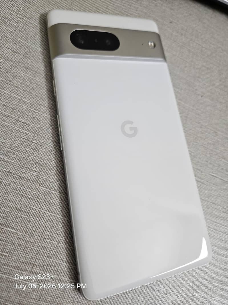 Google Pixel 7 5