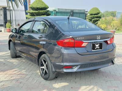 Honda City IVTEC 2025 home use car like new scratch less body bio spot