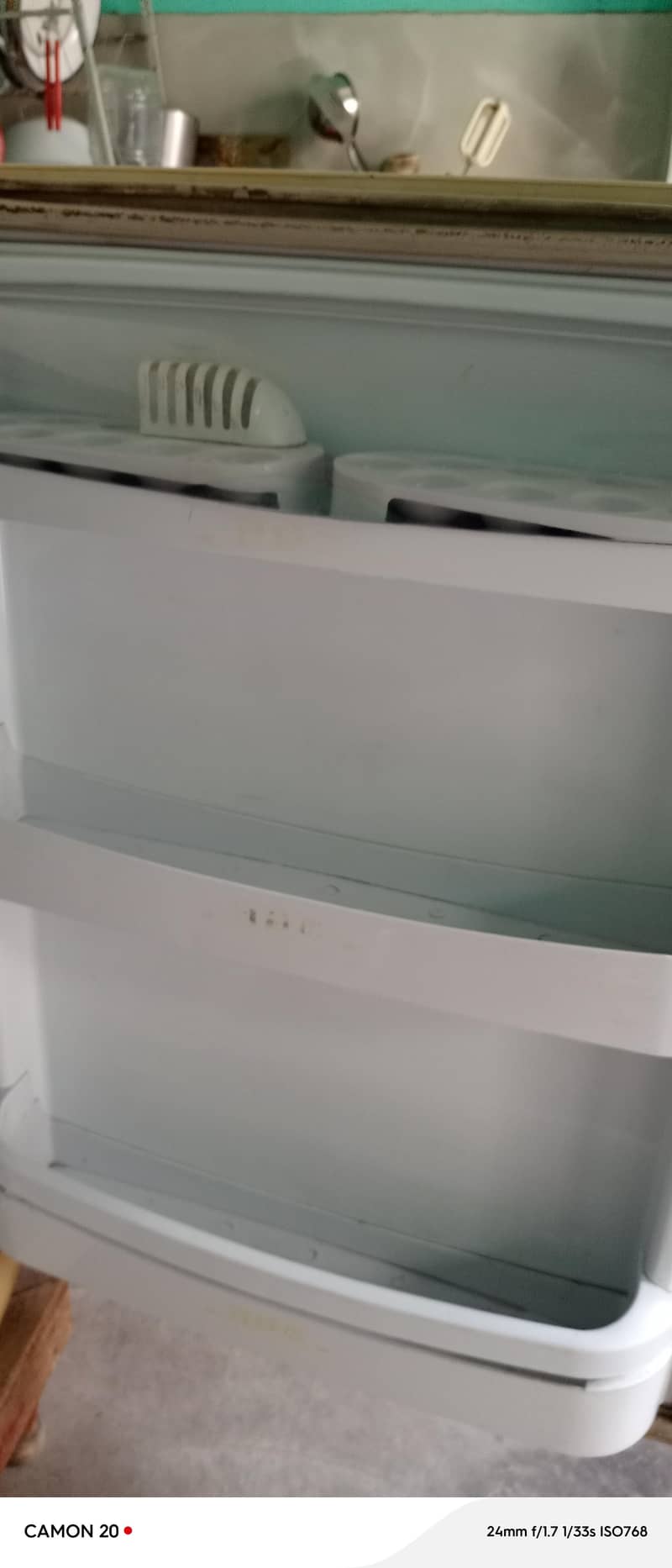 fridge 0