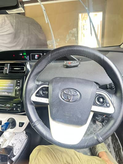 Toyota Prius 2018 B2B genuine